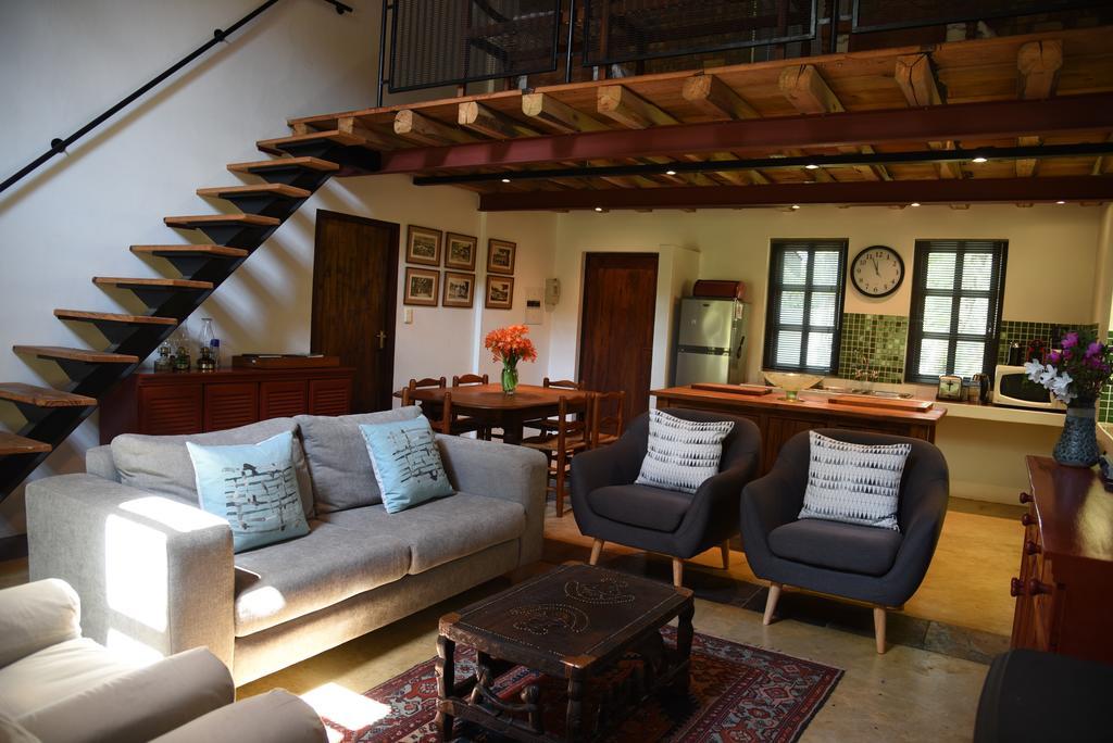 Molly's * Graskop